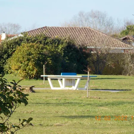 Maison Authentique Avec Pres De Dax Et Son Jardin
