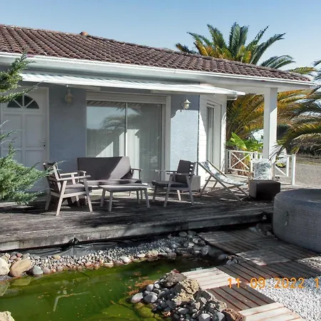 Maison Authentique Avec Pres De Dax Et Son Jardin Angoumé